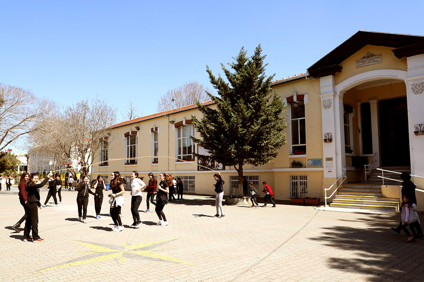 EĞİTİM - ÖĞRETİM FELSEFEMİZ